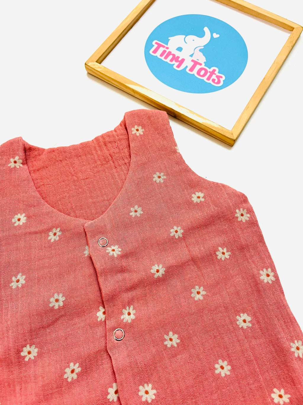 Crinkle Muslin Vest Peach – With floral prints