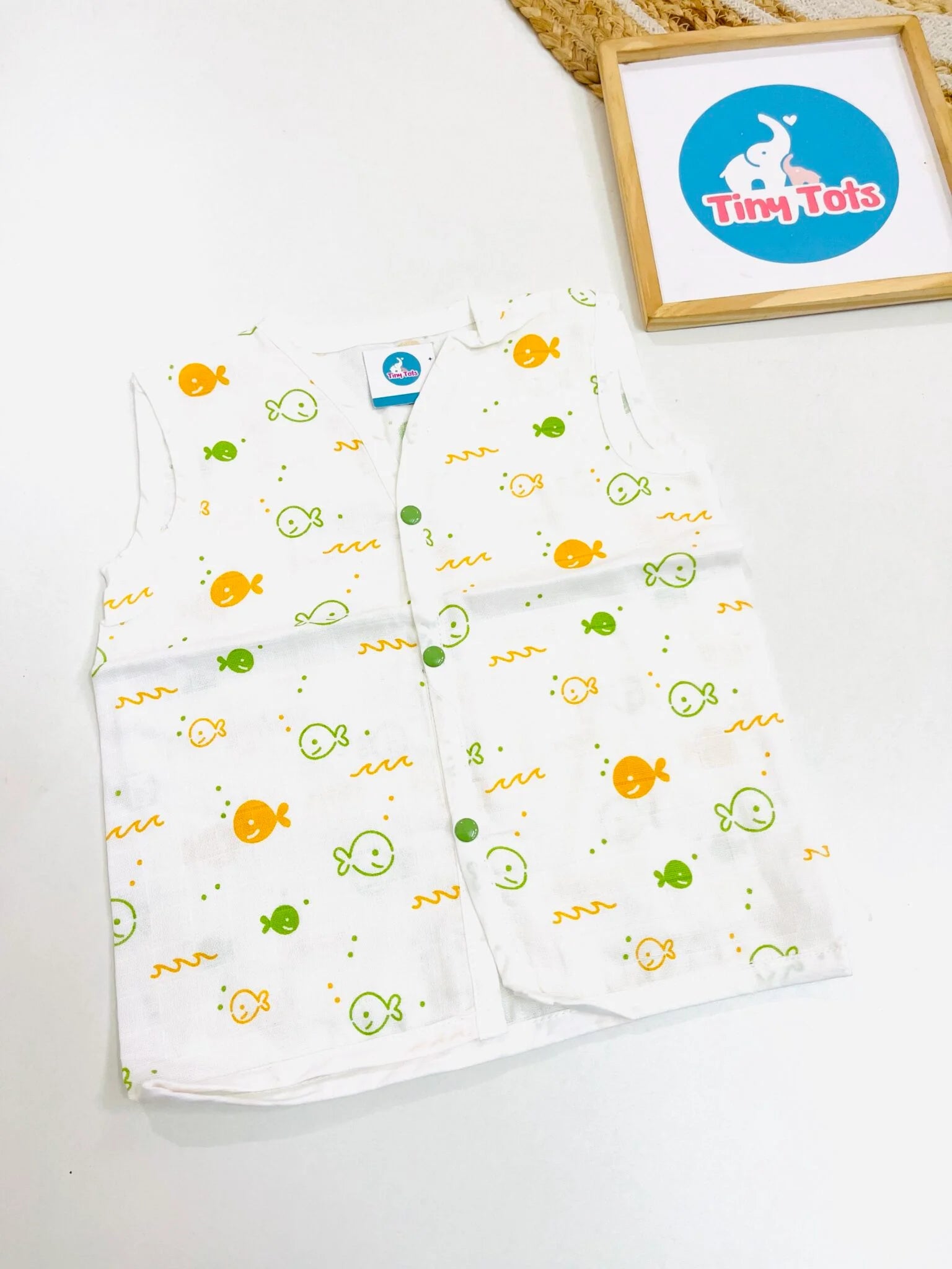 Fish – Muslin Button Jabla