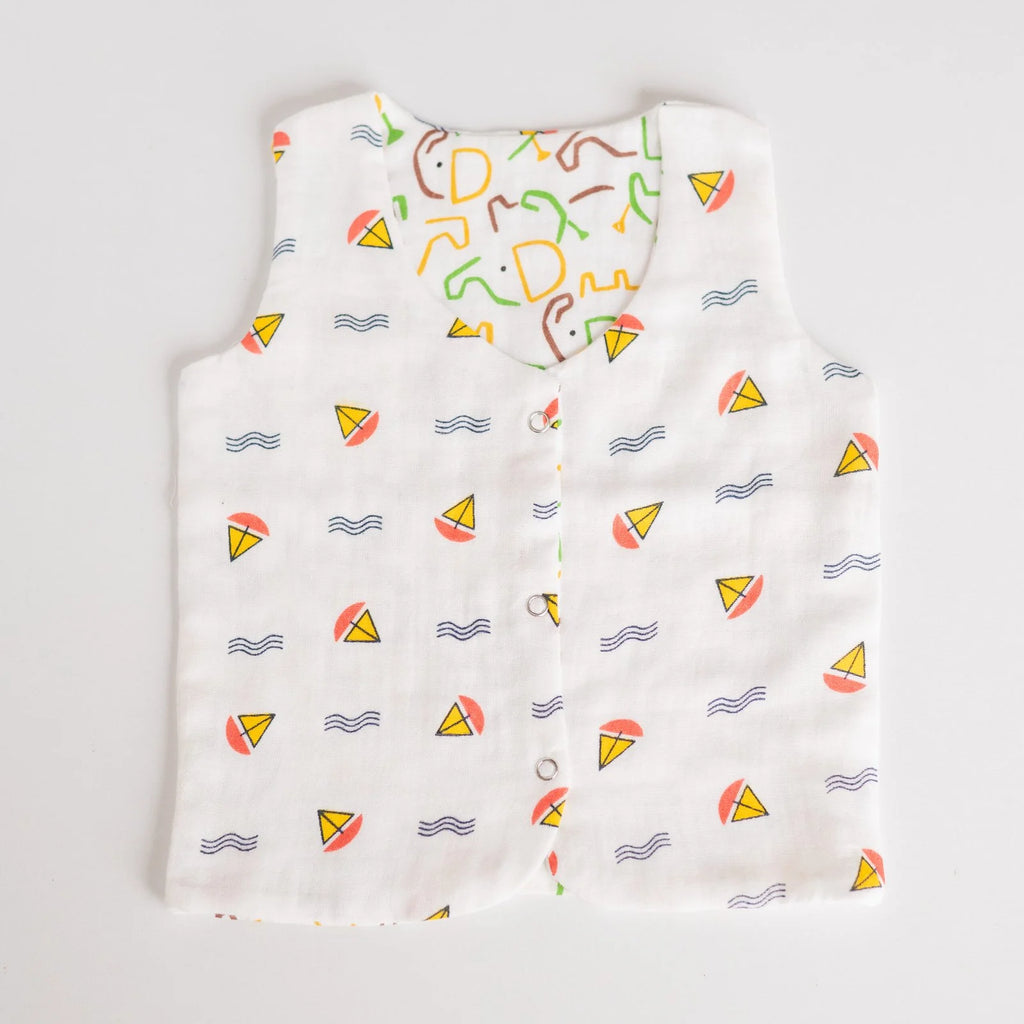 Reversible Muslin Baby Jabla — Boat / Elephant Print