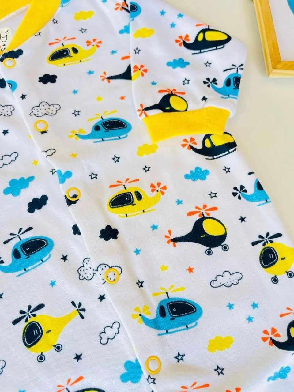 Yellow Parachute – Sleepsuit