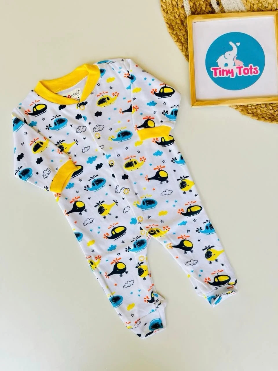 Yellow Parachute – Sleepsuit