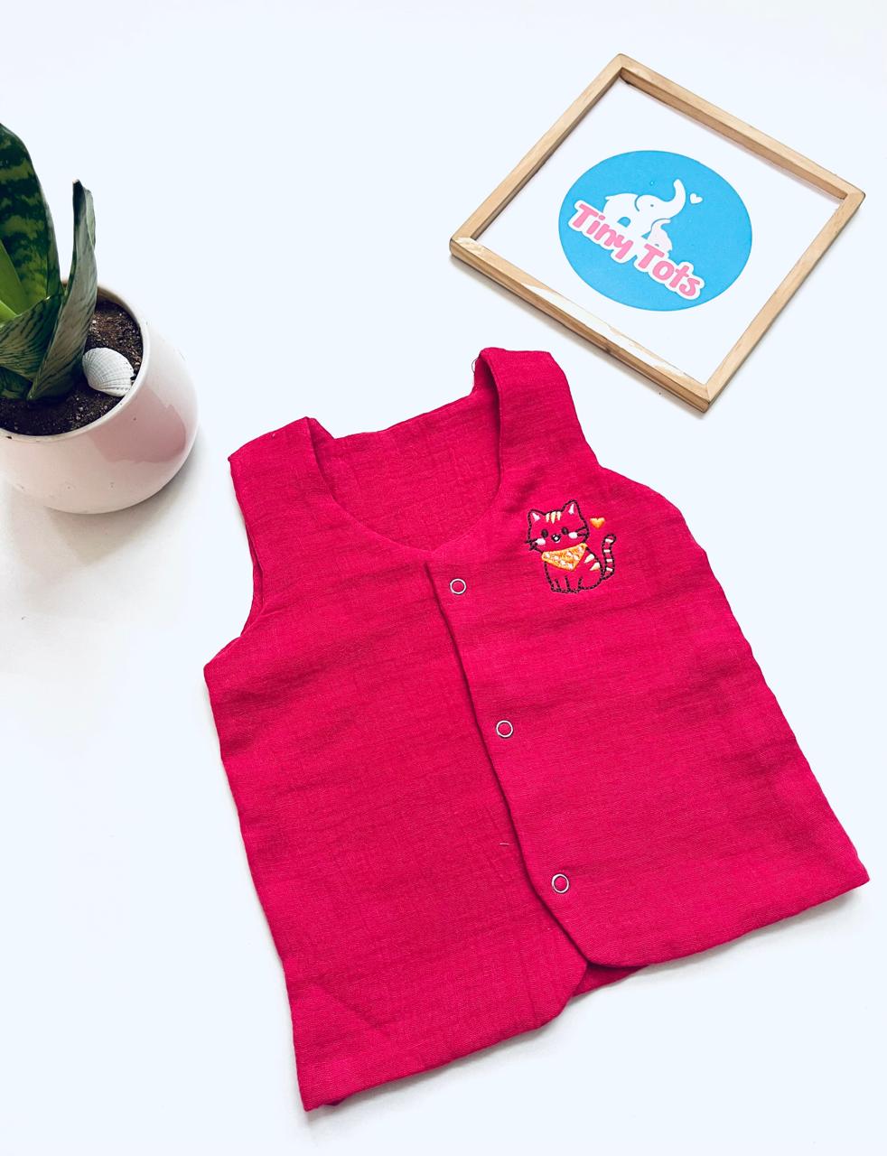 Crinkle Muslin Vest – With Cat Embroidery