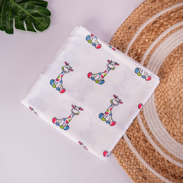 Giraffe - Muslin Swaddle