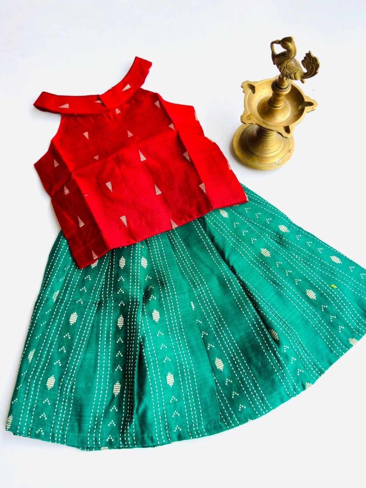 Traditional Raw Silk Pattu Frock Set for Girls – Red & Green with Back Bow - Image 2