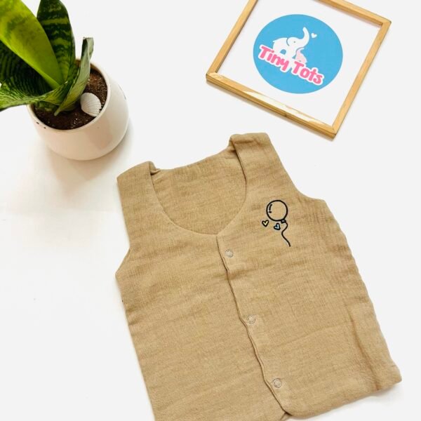 Crinkle Muslin Vest  - With Balloon Embroidery (Sand Beige)