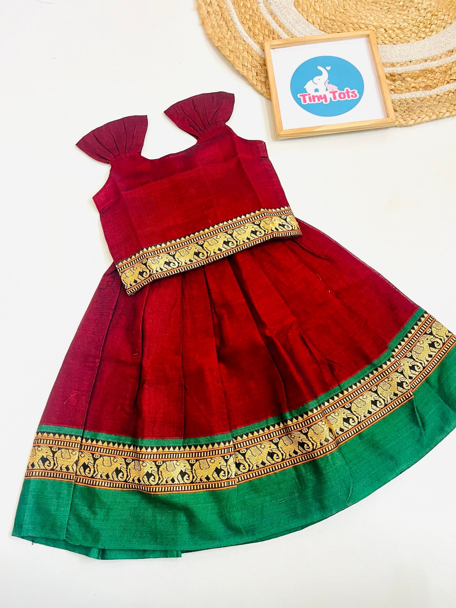 img_2834 Narayanpet - Red with Green - Image 1